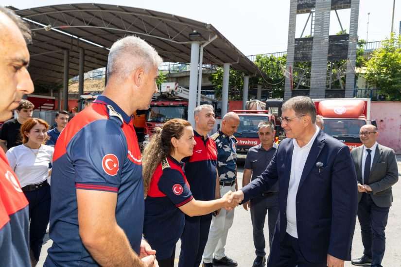 Tugay’dan ateş savaşçılarına teşekkür ziyareti