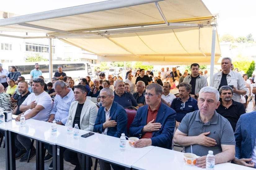 Başkan Tugay Aliağa’da aşure lokmasına ortak oldu