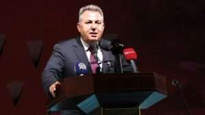 Vali Elban: 15 Temmuz’da Konak Meydanı’na bekliyoruz