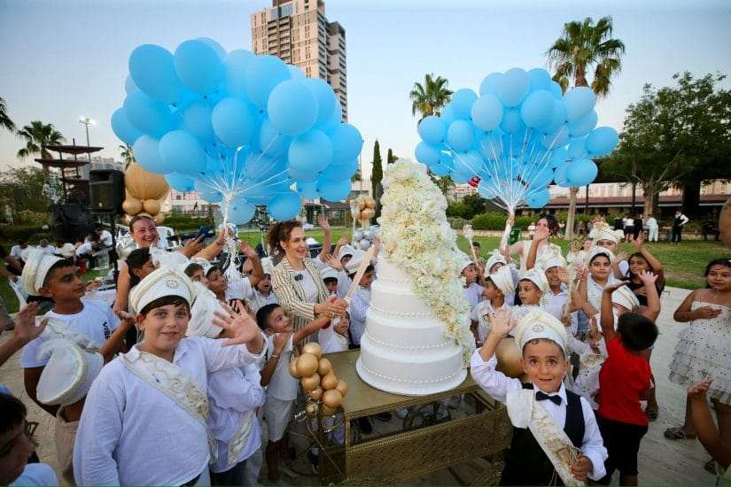 Karşıyaka Belediyesi’nden d toplu sünnet!