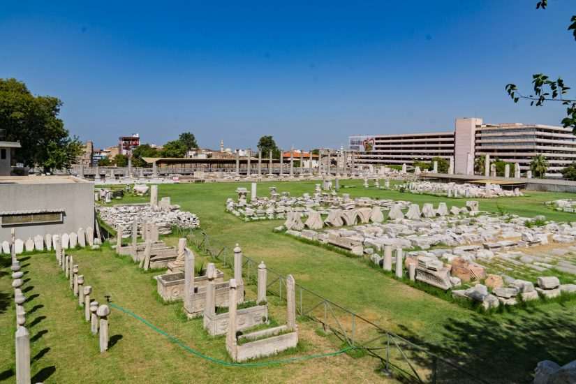 Büyükşehir Smyrna Antik Kenti kazı çalışmalarına 34,5 milyon kaynak ayıracak