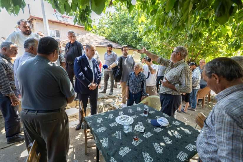 Tugay’dan yangında zarar gören Köseler’e ziyaret