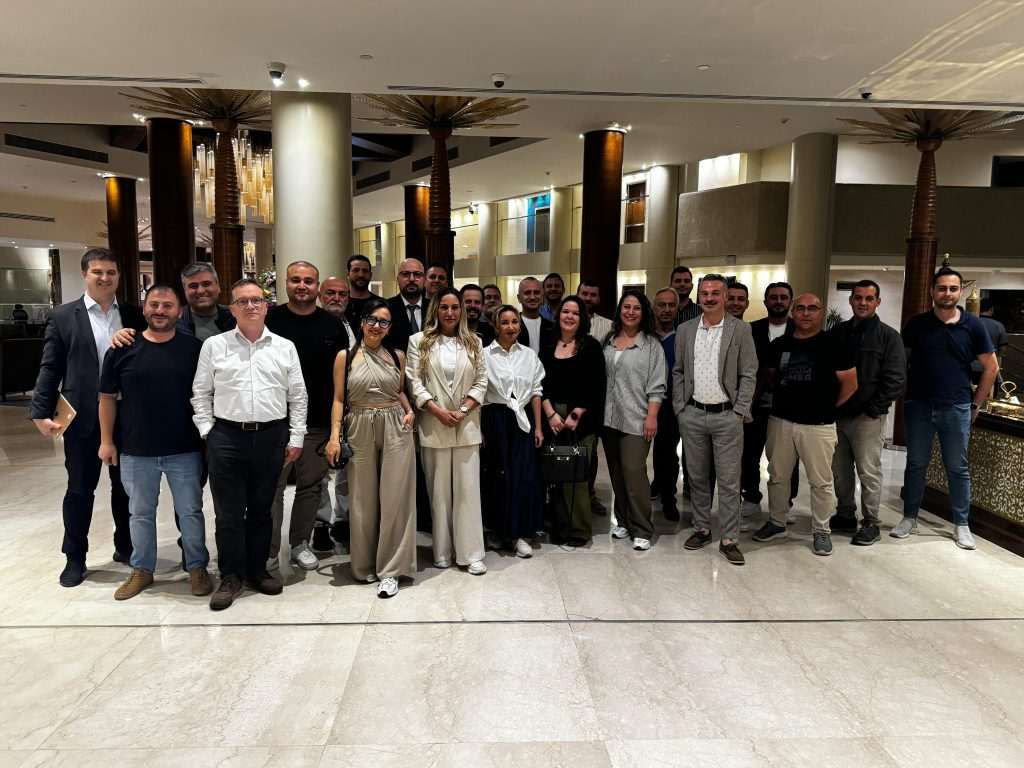 Egeli mobilyacılar Çin seferine çıkıyor