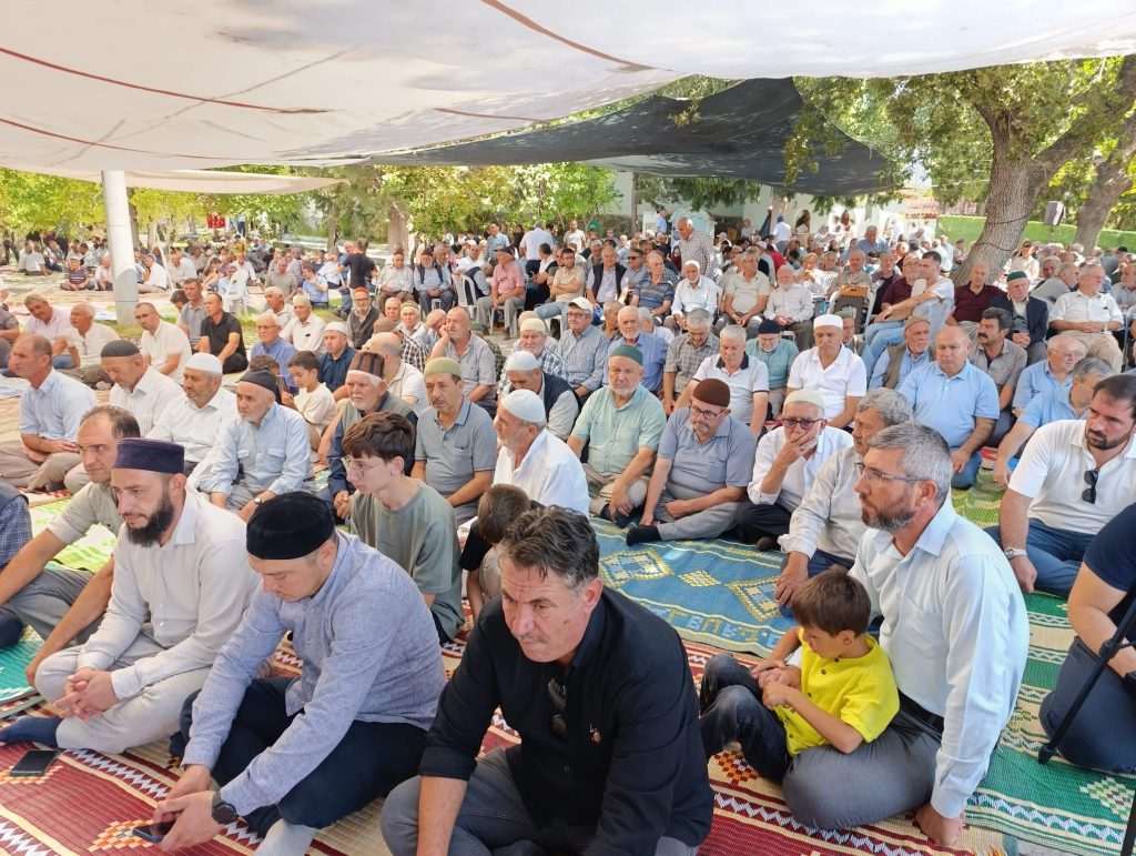 Kırkağaç Ali Fakı’da 29. Geleneksel Hayır Programı Düzenlendi