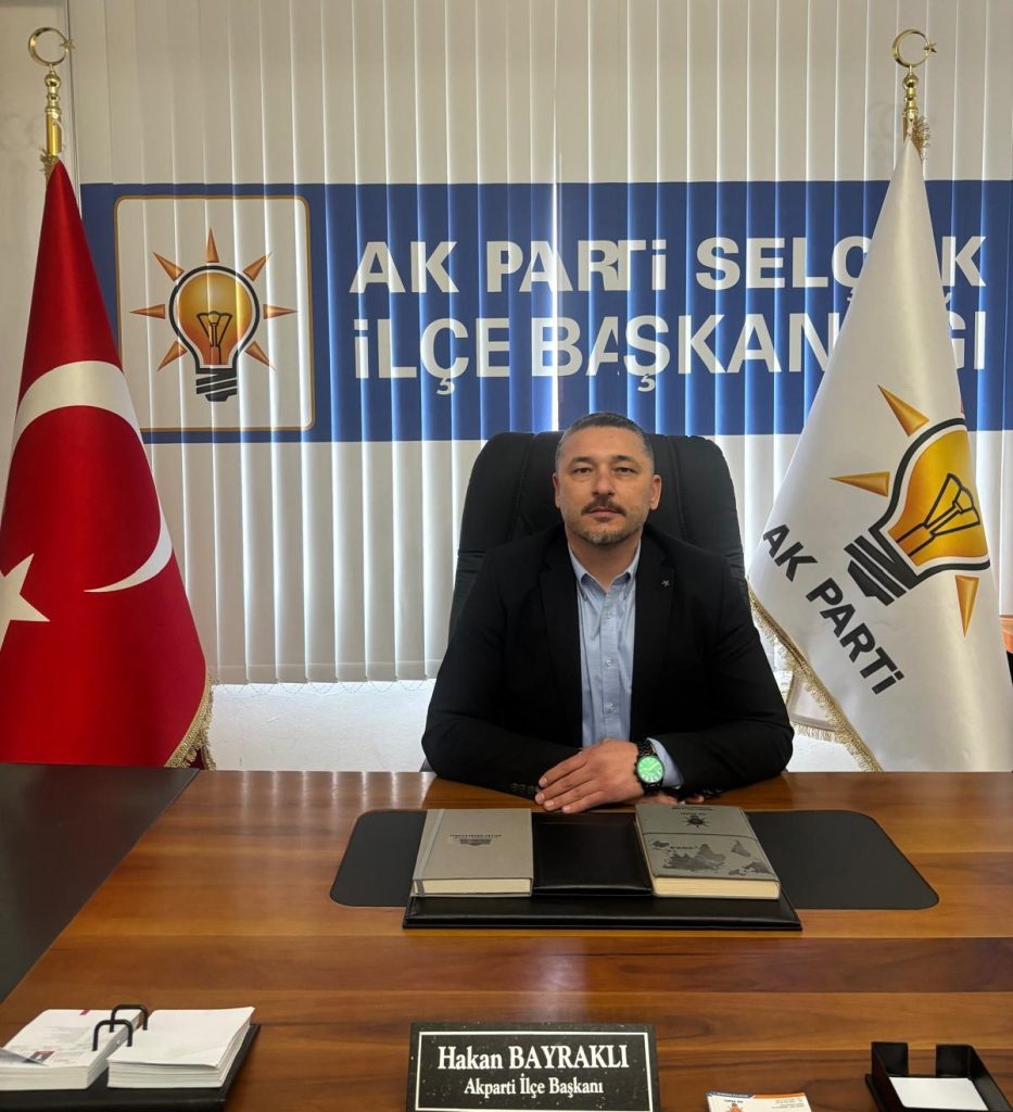 Selçuk’ta TOKİ tartışmasına AK Parti’den tepki: Ruhsat engelinin nedeni başkan