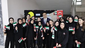 İzmir’de “Filistin İçin Kalbimiz Bir” Etkinliği Düzenlendi