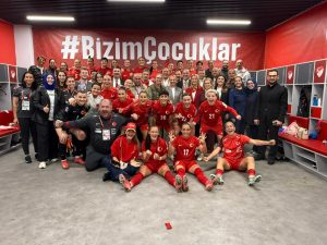 Çankırı’dan Millilere tebrik sürprizi