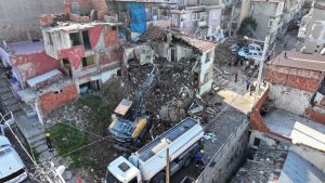 Kadifekale’de tahliye ve yıkımlar sürüyor