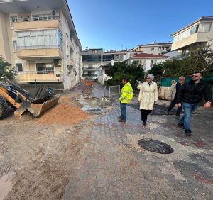 AK Partili Özen’den Çeşme Belediyesi’ne sel baskını tepkisi!