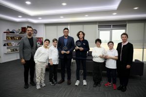 Fibonacci Robot Olimpiyatlarında Aliağa’dan 3 Dünya Birincisi