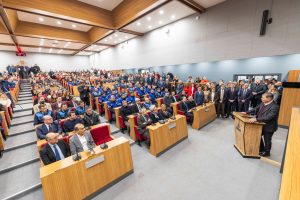 Tugay ve Büyükşehir personeli yeni yılı birlikte karşıladı