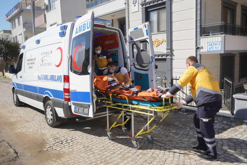 Ayvalık Belediyesi 2 Bin 500 Hastaya Umut Oldu