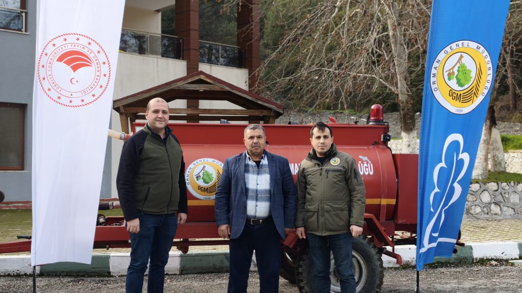 Orman Mahallelerine 39 Yeni Yangın Söndürme Tankeri