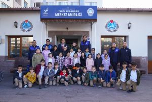 Aliağa Belediyesi Zabıta Müdürlüğü Minik Misafirlerini Ağırladı