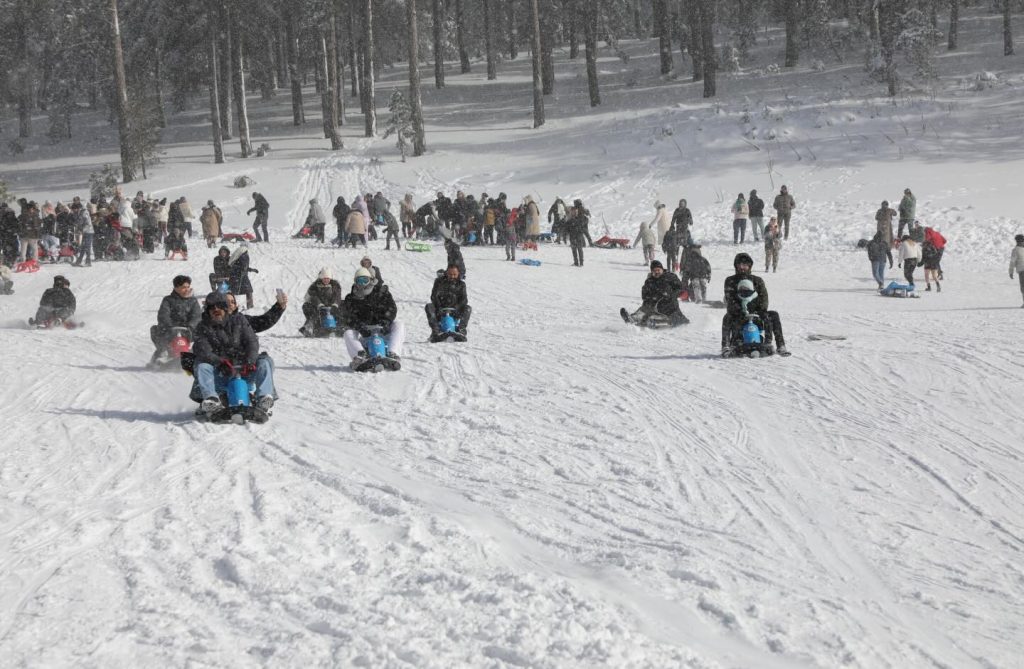 Ege’nin kızak ve kayak sezonu festivalle başladı