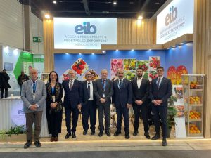 Yaş meyve sebze sektöründen 4 milyar dolar ihracat için Almanya’ya çıkarma