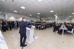 Başkan Tugay’dan “ücretsiz toplu ulaşım” vurgusu