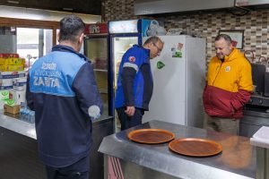 Büyükşehir’den Ramazan öncesi gıda işletmelerine denetim