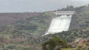 Güzelhisar Barajı’nda Maksimum Doluluk: Kapaklar Kontrollü Olarak Açıldı