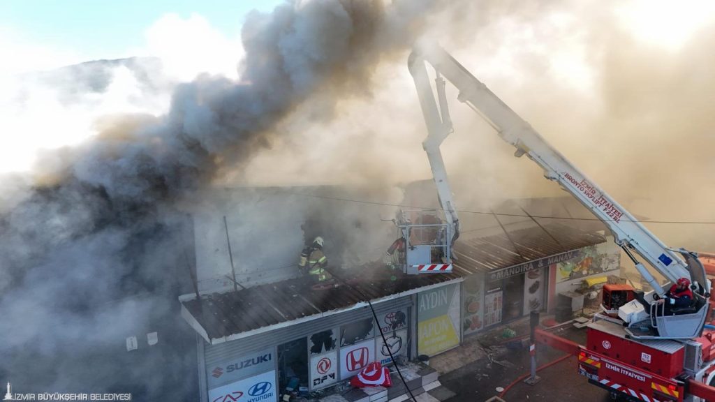 Buca 6. Sanayide yangın