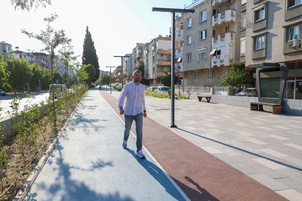 Betonlaştırılan tarihi tren yolu metro şantiyesi oluyor!