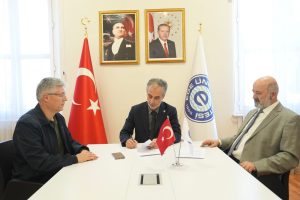 EÜ ve Azerbaycan üniversitesi ile çift diploma anlaşması