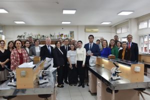 EÜ Eczacılık Fakültesinde  “Tıbbi Bitkiler Makroskopi ve Mikroskobi Laboratuvarı” yenilendi