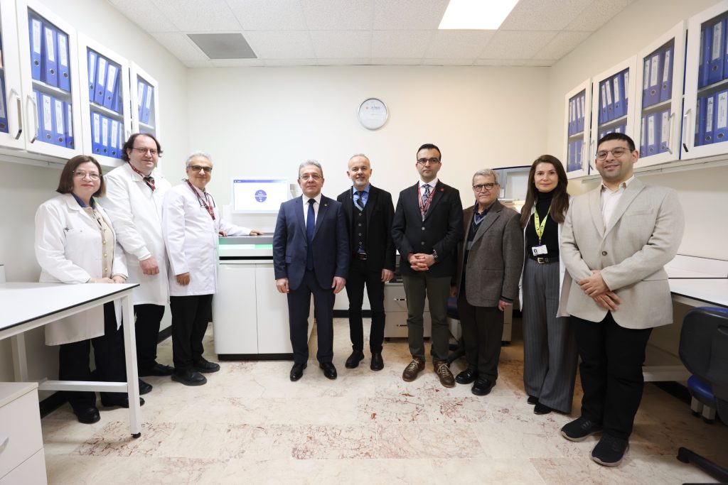 DEÜ’den Genomikte tarihi adım; Teşhis süreleri hızlanıyor