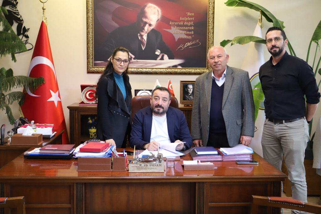 Ödemiş Belediyesi Güneş Enerjisi Santrali İçin Alt Kredi Anlaşması İmzaladı