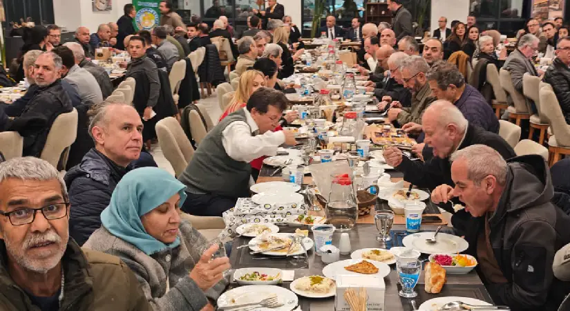 Konyalılar İzmir’de iftarda buluştu