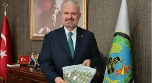 Menemen Tarihi İki Ciltlik Kitapta Toplandı