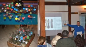 Koleksiyoner Tolga Bugakaptan İzmir’de Gazoz Kültürünün Tarihini anlattı