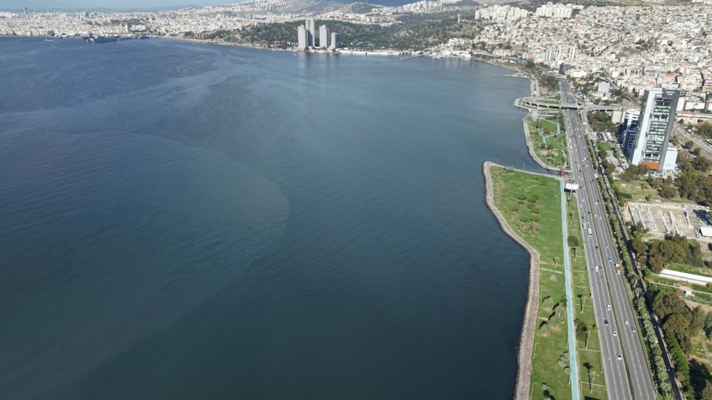 İzmir’de Uluslararası Katılımlı “Zararlı Alg Patlamaları” Konferansı Düzenlenecek