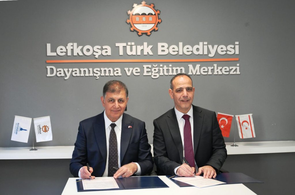 Tugay’dan KKTC’de iş birliği hamlesi: Lefkoşa’ya spor parkı desteği