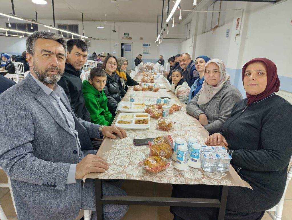 Güney’de 750 kişi iftarda aynı sofrada buluştu