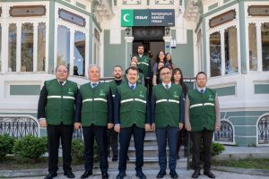 İzmir Cumhuriyet Başsavcılığı Heyetinden Yeşilay’a Anlamlı Ziyaret