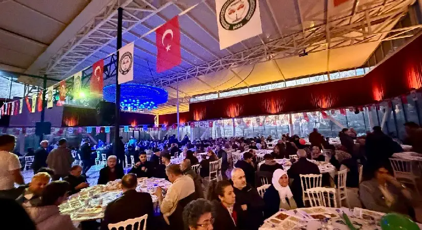 İzmir’de Karamancalılar İftar Sofrasında Buluştu