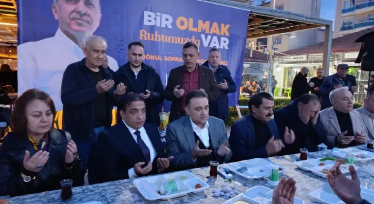AK Parti’nin Gönül Sofrası Bu Kez Köprübaşı’nda Kuruldu