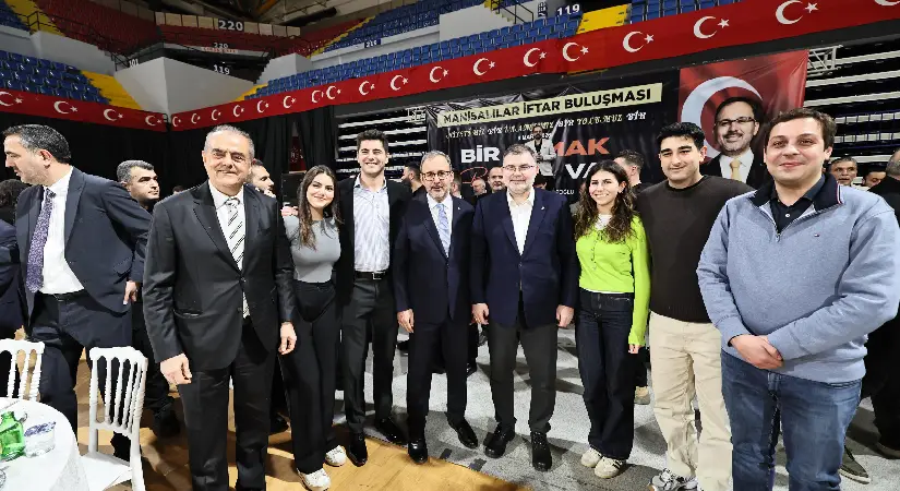 Kasapoğlu ve Saygılı Manisalılarla iftarda buluştu