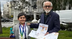 Torundan dedeye “En güzel bayram hediyesi”