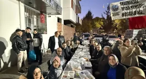 Kütahyalılar İzmir’de İftar Sofrasında Buluştu