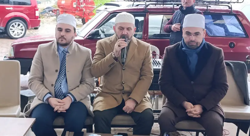 Kula Sandal Mahallesi’nde Kur’an-ı Kerim Ziyafeti