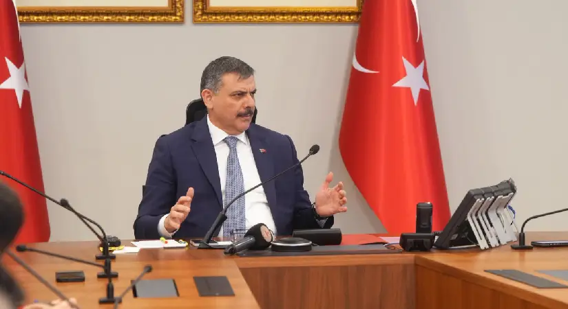 Bakan Çiftçi’den Sürücülere Uyarı: Sonradan Takılan Multimedya Sistemlerini Söktürün