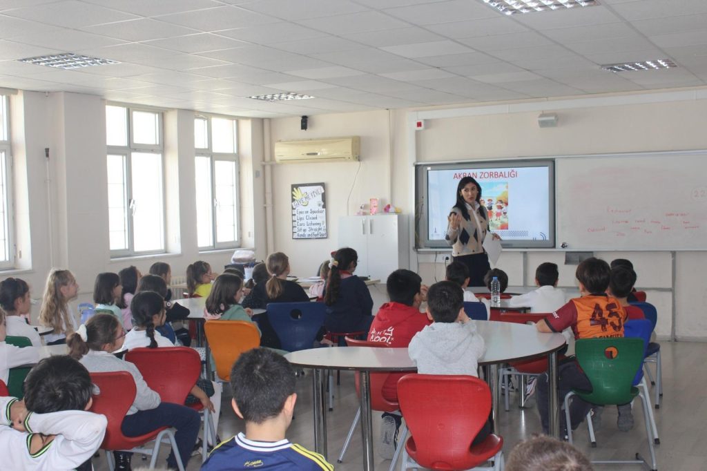 Akran zorbalığı ve şiddete karşı nezaket eğitimi