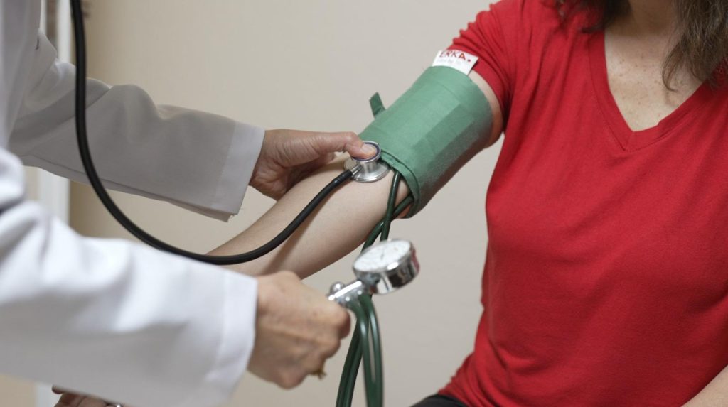 Karşıyaka’da üç hizmet tek merkezde: Sağlık, destek ve umut bir arada