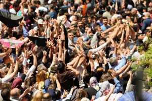 486. kez Mesir Macunu saçıldı