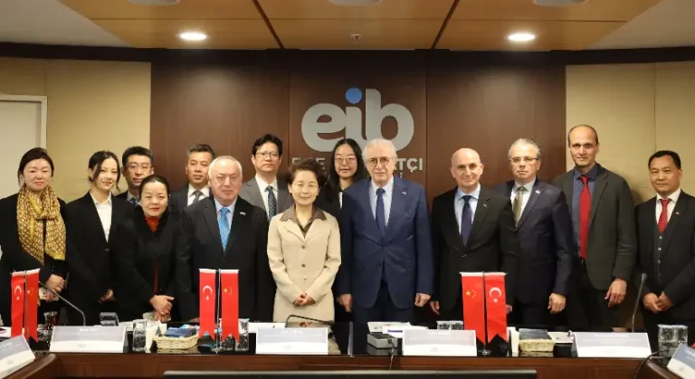 Türkiye-Çin hattında ticaret atağı: İzmir–Nanjing iş birliği güçleniyor