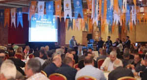 AK Parti İzmir’de bölgesel Mahalle Başkanları toplantısı başladı.  Saygılı: İzmir’in sokaklarında umutsuzluk değil, değişim rüzgârları esecektir