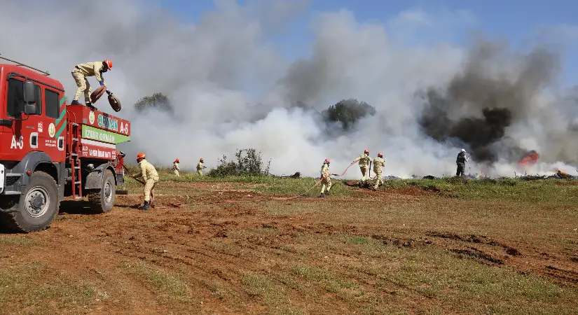 İzmir’de Yangın Sezonu Öncesi Kritik Tatbikat: Ekipler Sahada Test Edildi