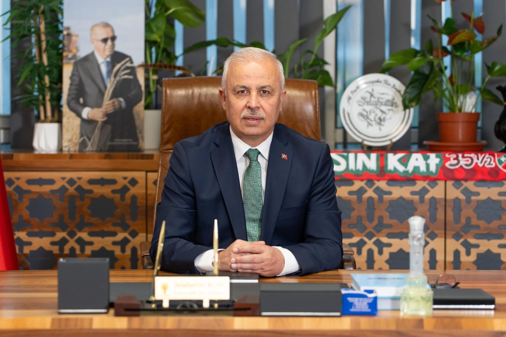 “Karşıyaka Belediyesi artık yönetilemiyor”